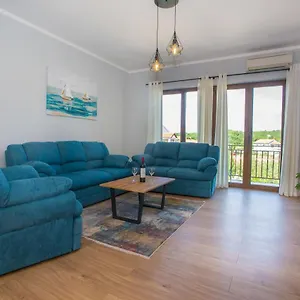  Apartment Anna