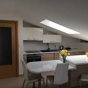  Apartment Kimi